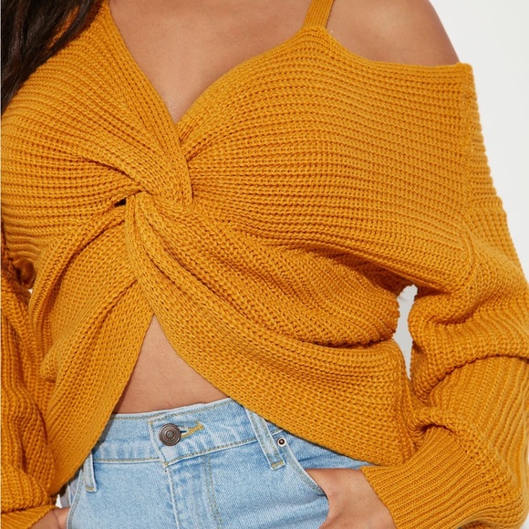 NWT Yellow Off the Shoulder Front Twist Crop Top Sweater - Picture 1 of 2